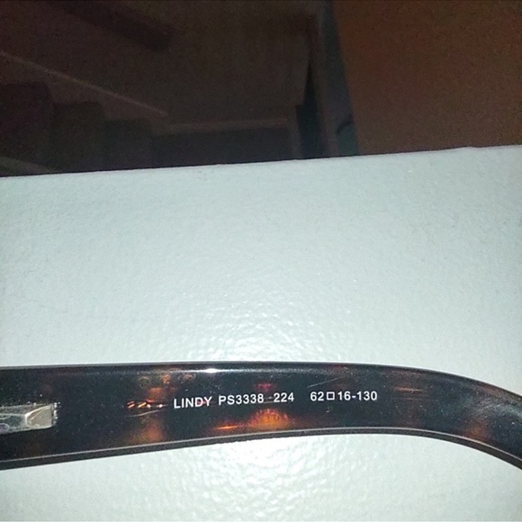 FOSSIL Lindy Sunglasses - Picture 4 of 10